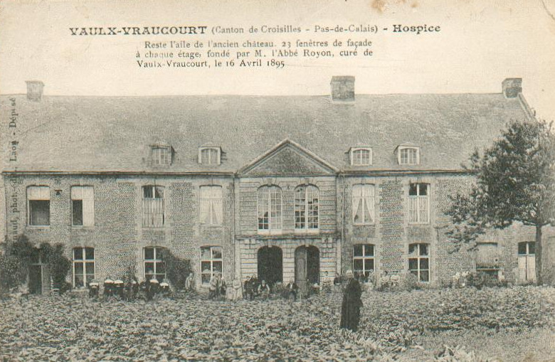 Vaulx Vraucourt hospice ancien chateau
